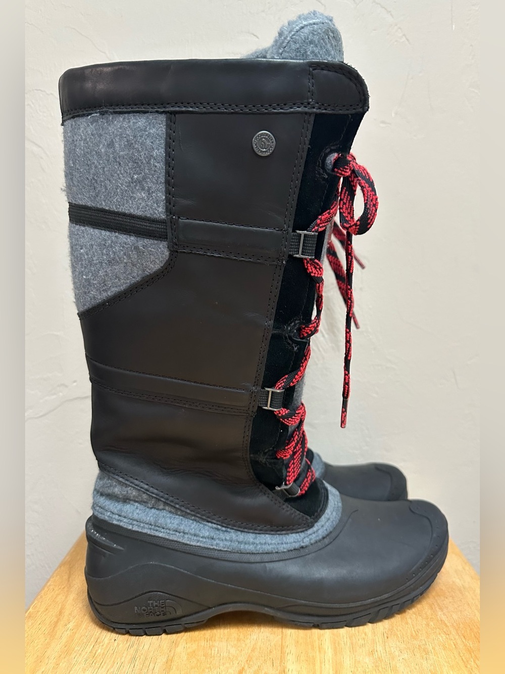 The North Face Women’s Shellista IV Black Tall Waterproof Insulated Winter Boots